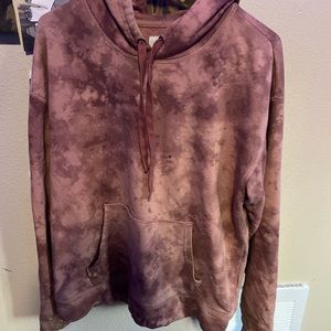 pink old navy hoodie in men’s medium